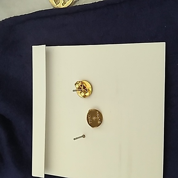 BRAND NEW - Authentic Tory Burch Swarovski Crystal Stud Earrings - Picture 10 of 11